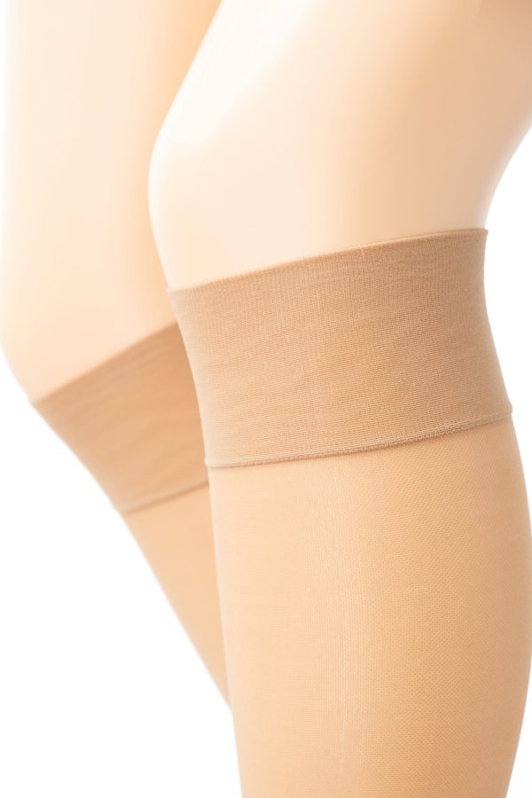 SEGRETA 70 DEN Medium Support Compression Knee High Socks