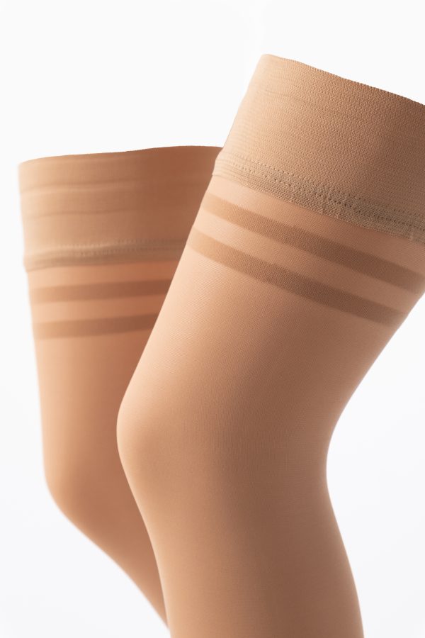 SEGRETA Silhouette Derm® 120 DEN Medium Support Compression Hold Ups